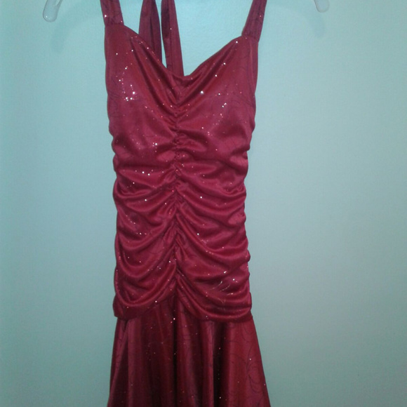 Ruby Rox Sparkle Red Ruched Prom Dress Medium - Picture 5 of 5